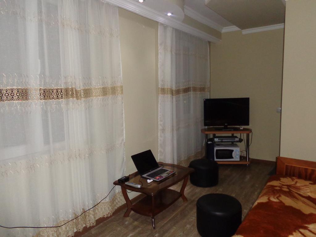 Private House In Batumi Hotel Kamer foto