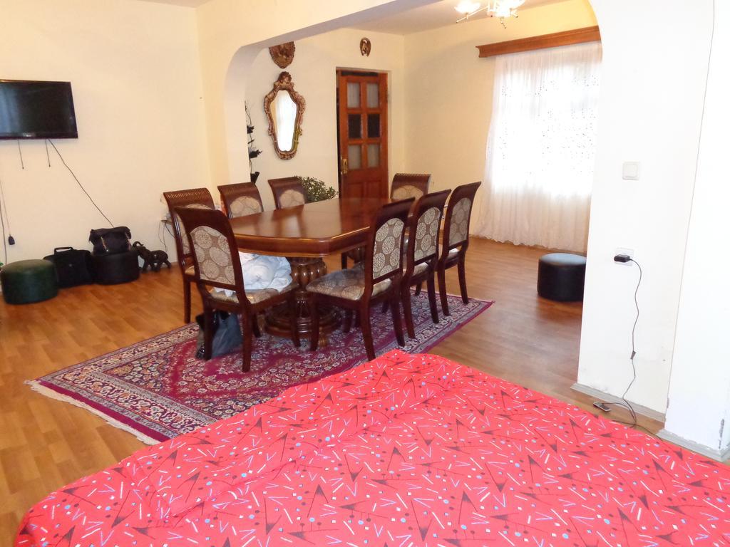 Private House In Batumi Hotel Kamer foto