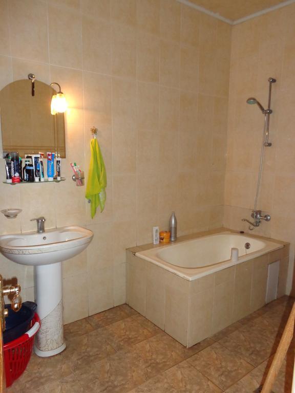 Private House In Batumi Hotel Kamer foto